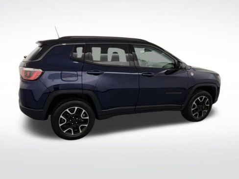 Used 2019 Jeep Compass Trailhawk image 9