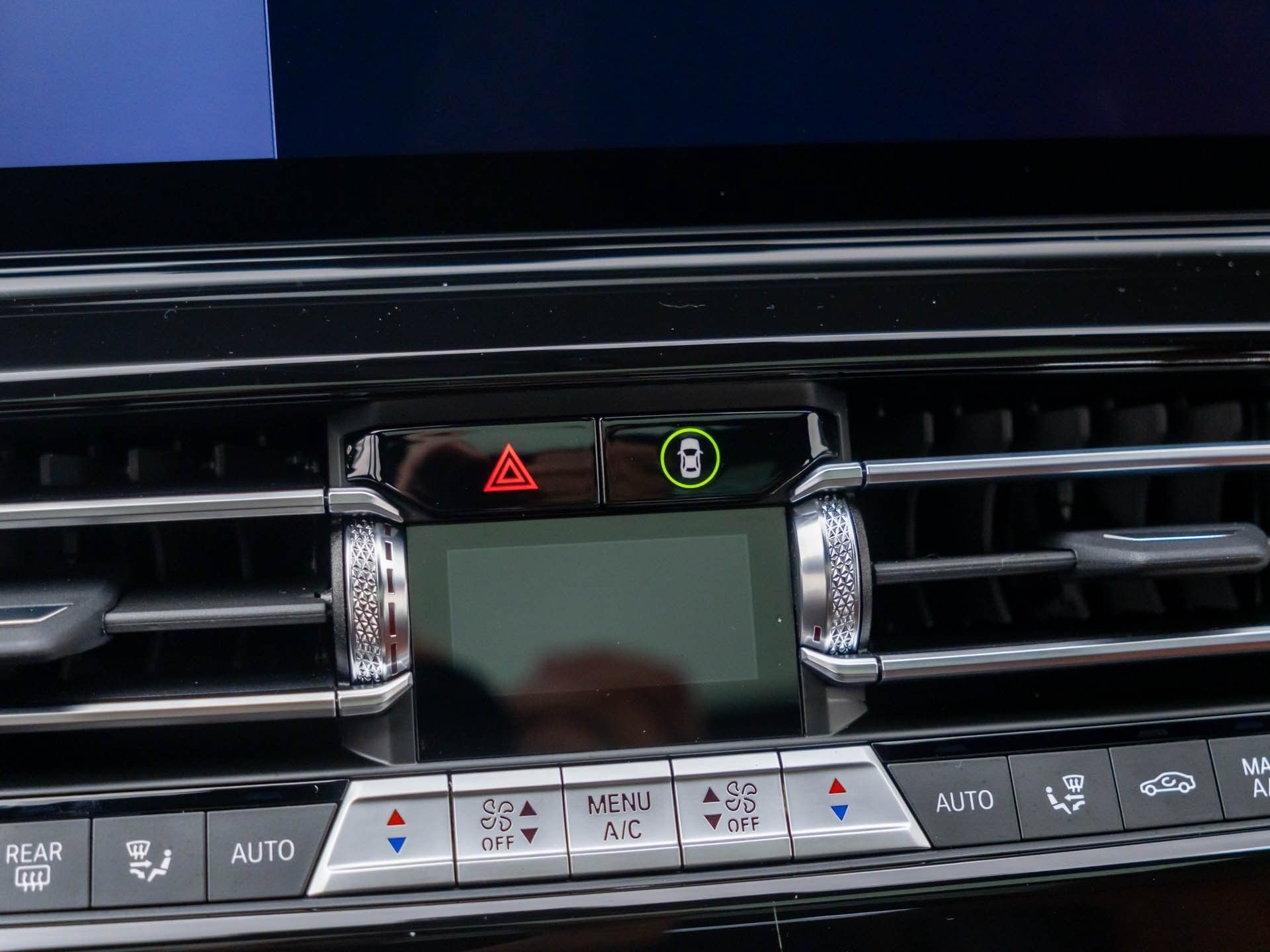 Certified 2026 BMW 840i xDrive AWD/4WD image 37