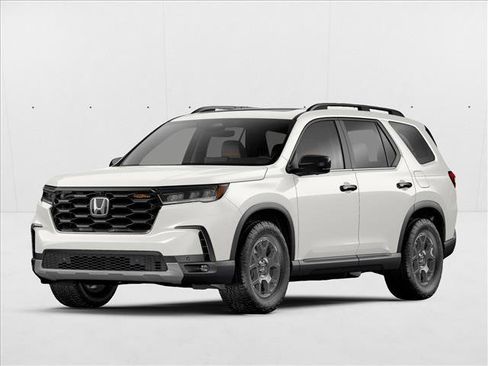 Used 2023 Honda Pilot TrailSport image 1