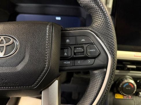 Used 2024 Toyota Tacoma TRD Off-Road w/ TRD Off Road Upgrade Package image 23