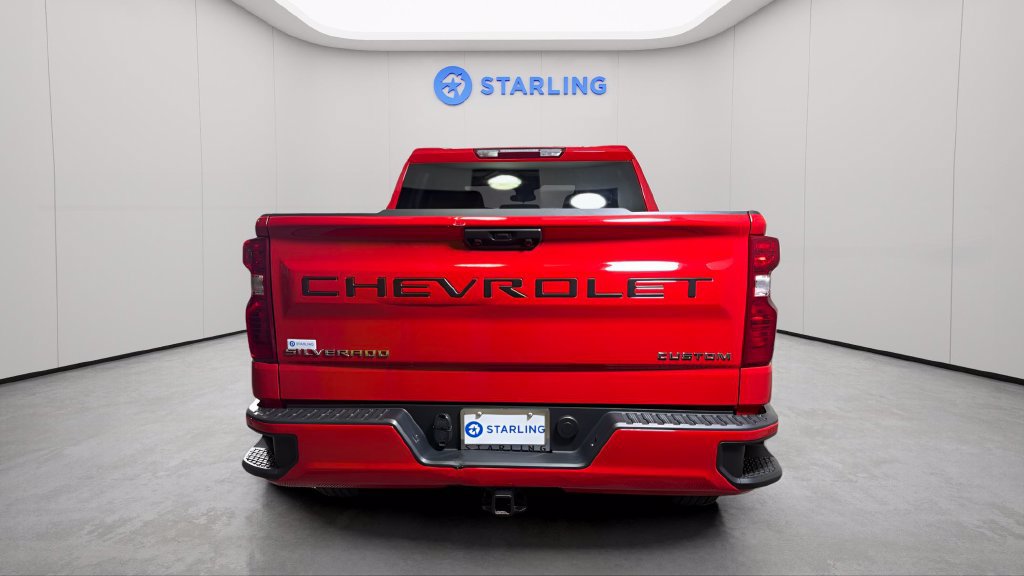 Certified 2025 Chevrolet Silverado 1500 Custom RWD image 7