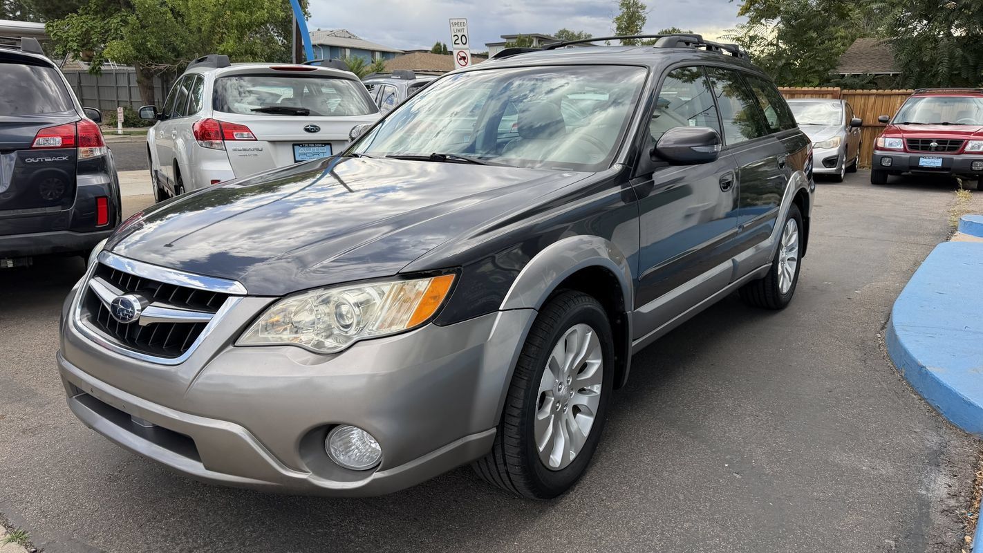 Used 2008 Subaru Outback 3.0R L.L. Bean AWD/4WD image 5