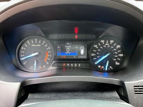 Used 2019 Ford Explorer XLT w/ Class III Trailer Tow Package FWD image 12