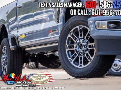 New 2026 Ford F250 Platinum w/ Platinum Plus Package AWD/4WD image 3