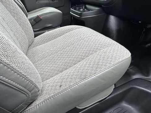 Used 2023 Chevrolet Express 2500 w/ Driver Convenience Package image 17