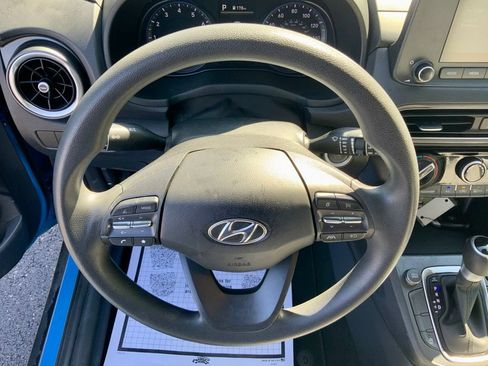 Used 2022 Hyundai Kona SEL w/ Cargo Package AWD/4WD image 19