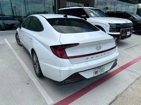 Used 2020 Hyundai Sonata SEL w/ Convenience Package FWD image 9