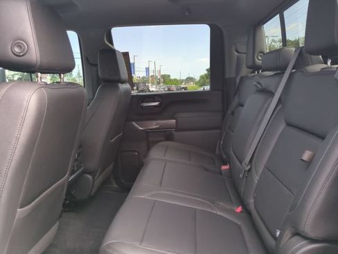 Used 2022 Chevrolet Silverado 3500 LTZ w/ LTZ Convenience Package AWD/4WD image 16