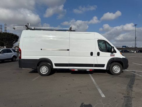Used 2022 RAM ProMaster 3500 w/ Interior LED Lighting Group FWD image 8