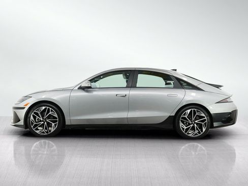 Used 2023 Hyundai Ioniq 6 SEL w/ Cargo Package AWD/4WD image 2