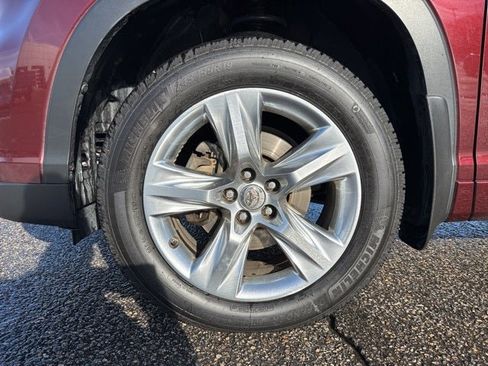 Used 2015 Toyota Highlander Limited image 6