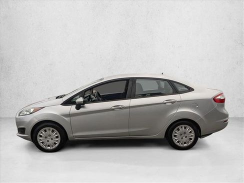 Used 2014 Ford Fiesta S image 9