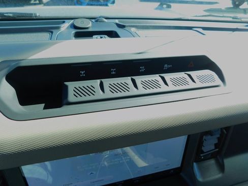 New 2025 Ford Bronco Big Bend w/ Black Diamond Package image 32