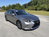Used 2017 Lexus ES 350 image 2