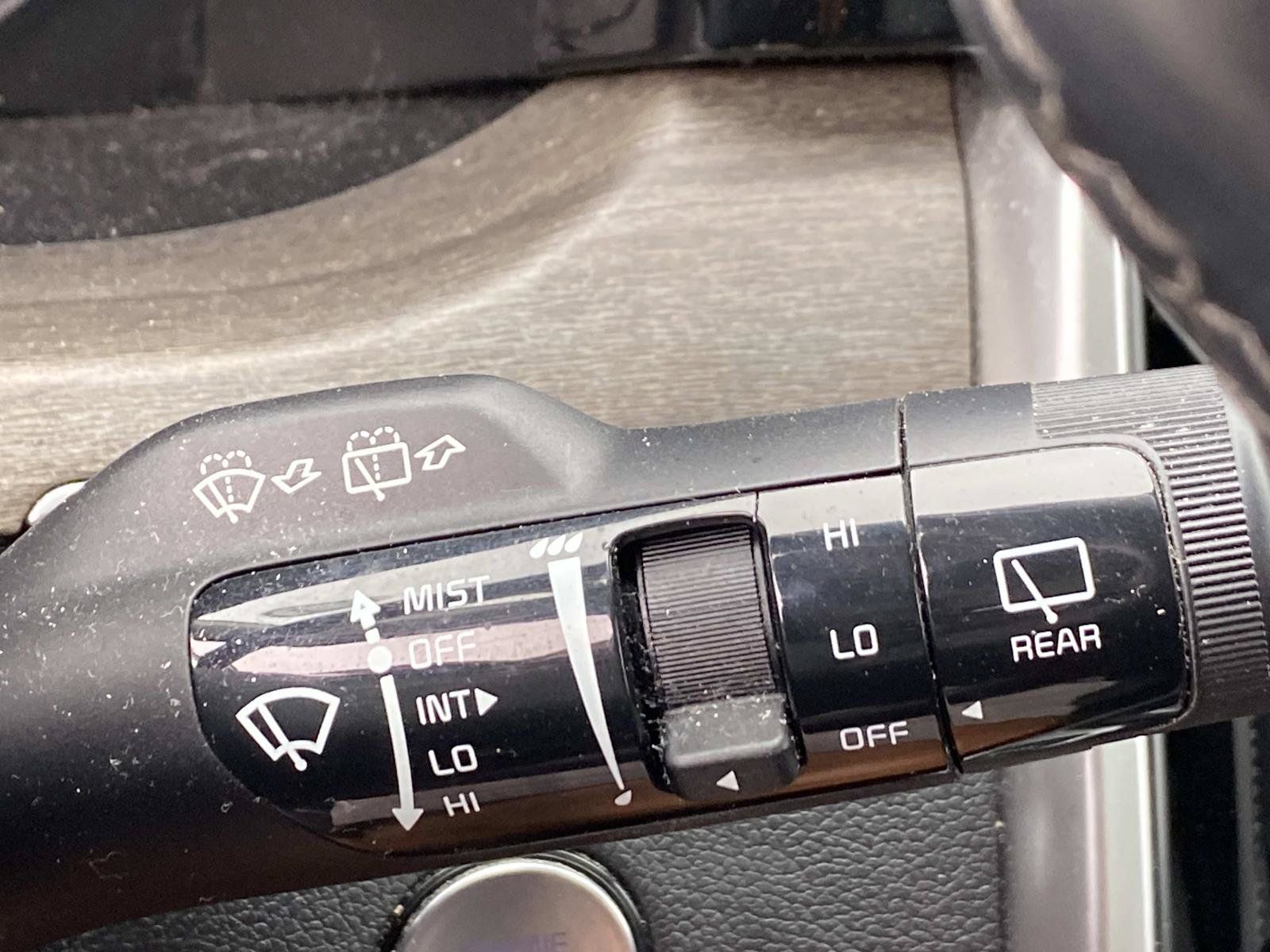 Used 2021 Kia Sorento EX w/ Panoramic Sunroof Package AWD/4WD image 23