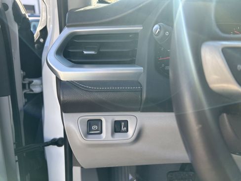 Certified 2018 GMC Acadia SLT image 19