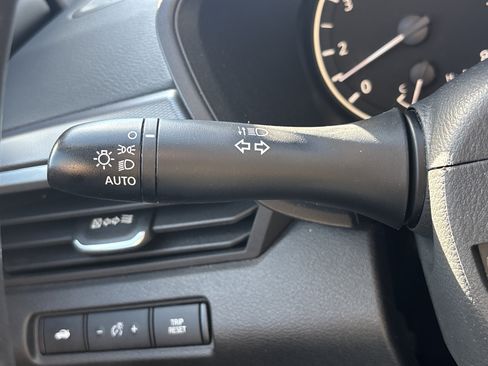 Used 2023 Nissan Altima 2.5 SR FWD image 29