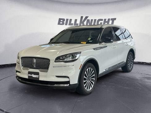 Used 2023 Lincoln Aviator Reserve w/ Equipment Group 201A AWD/4WD image 1
