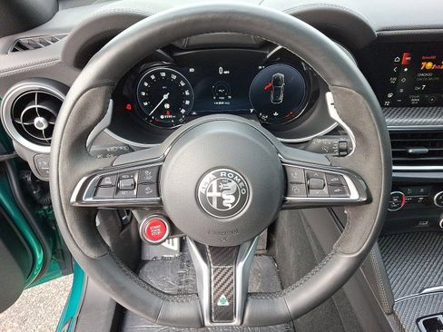 Used 2024 Alfa Romeo Stelvio Quadrifoglio AWD/4WD image 20