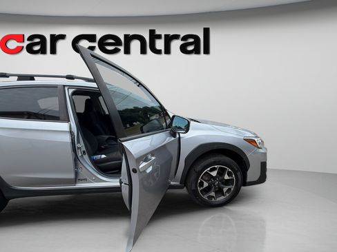 Used 2019 Subaru Crosstrek 2.0i Premium AWD/4WD image 10