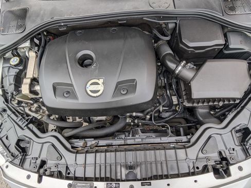 Used 2015 Volvo V60 T5 Premier image 10