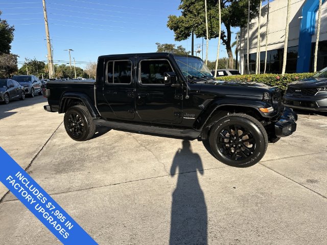 Used 2023 Jeep Gladiator Overland AWD/4WD image 15