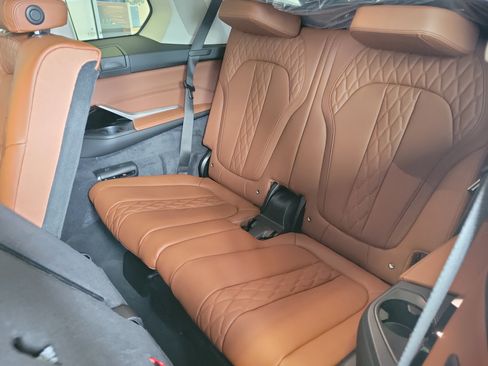 New 2026 BMW X7 xDrive40i AWD/4WD image 28