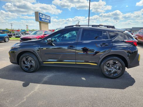 Used 2024 Subaru Crosstrek 2.5i Sport w/ Crosstrek Mirror Package image 4