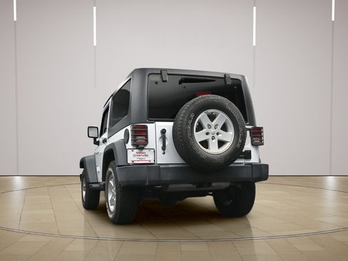 Used 2018 Jeep Wrangler Sport AWD/4WD image 21