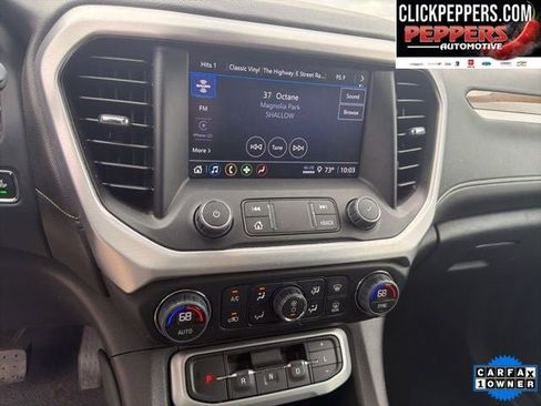 Used 2023 GMC Acadia SLE w/ Driver Convenience Package image 8