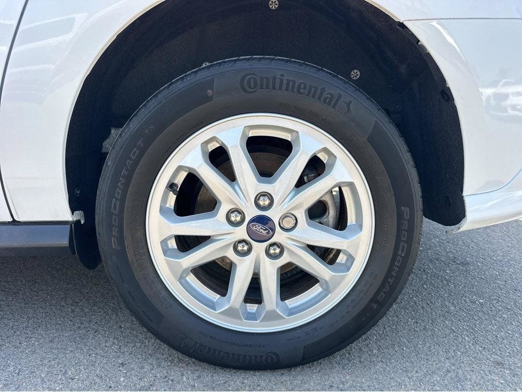 Used 2019 Ford Transit Connect XLT FWD image 14