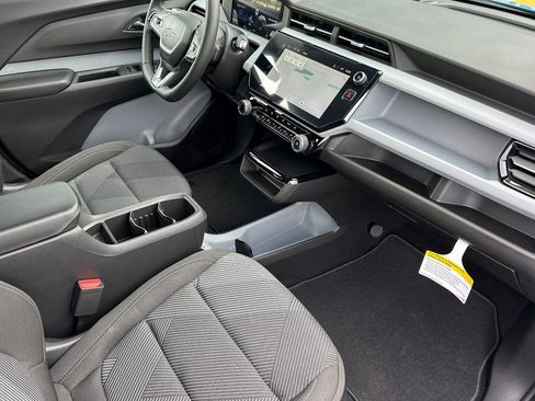 New 2027 Chevrolet Bolt LT w/ Comfort Package FWD image 16