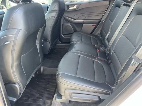 Certified 2022 Ford Escape SEL AWD/4WD image 14