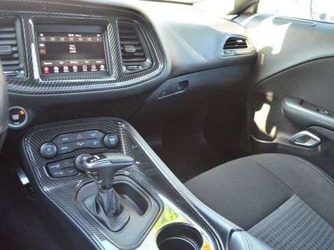 Used 2022 Dodge Challenger R/T image 24