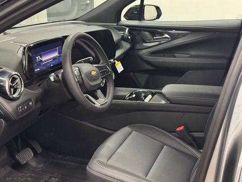 New 2025 Chevrolet Blazer EV LT AWD/4WD image 25