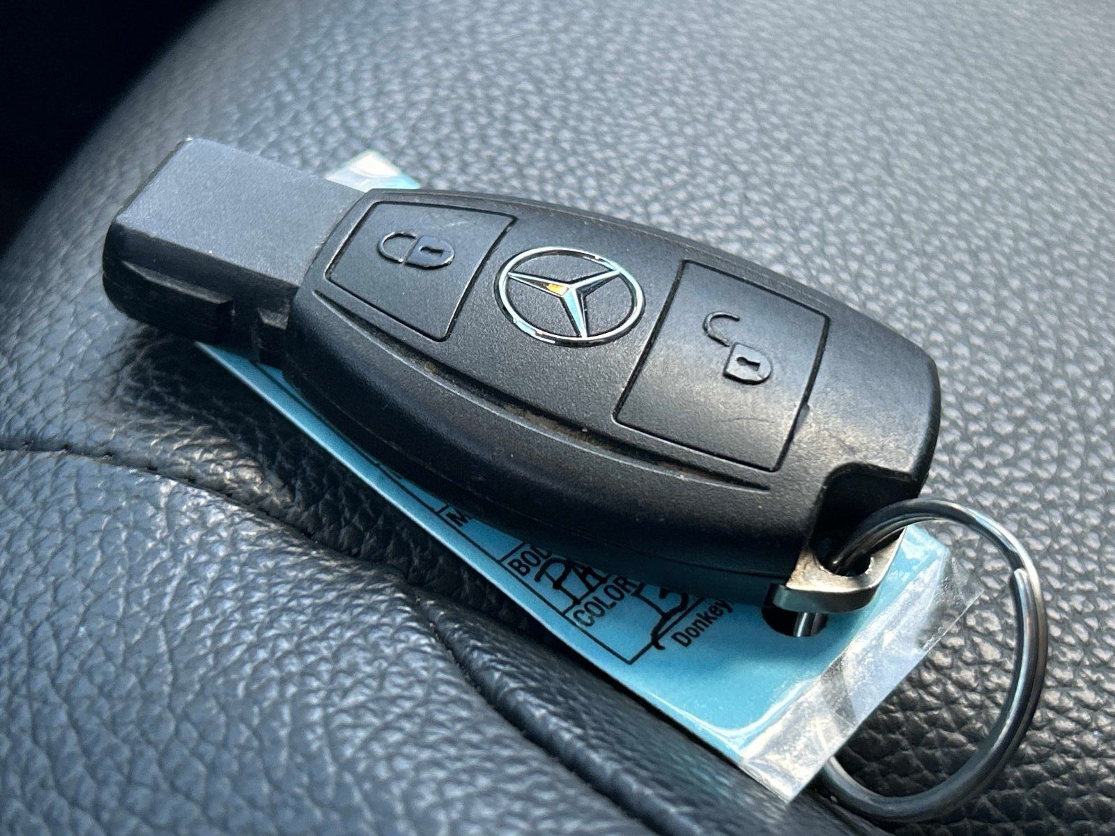 Used 2023 Mercedes-Benz Metris Passenger image 29