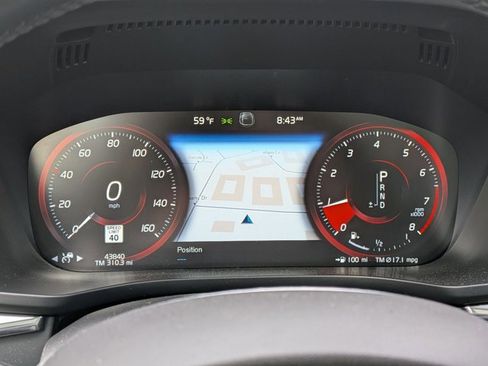 Used 2019 Volvo XC60 T5 Inscription w/ Protection Package Premier image 12