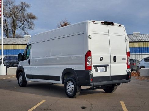 Used 2023 RAM ProMaster 2500 image 3