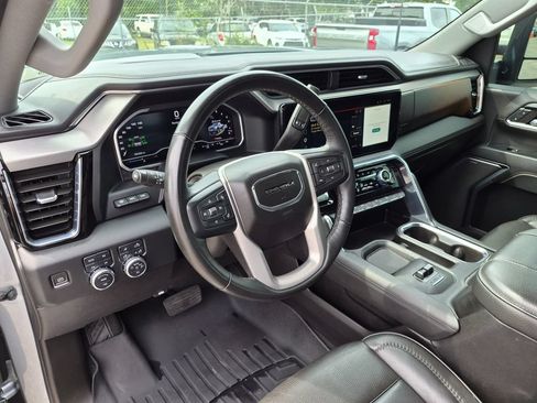 Used 2024 GMC Sierra 2500 Denali w/ Technology Package AWD/4WD image 32
