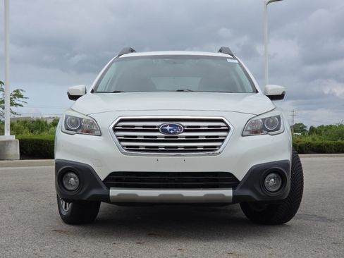 Used 2016 Subaru Outback 2.5i Limited AWD/4WD image 12