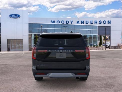 New 2026 Ford Expedition Platinum w/ Driver's Package AWD/4WD image 5