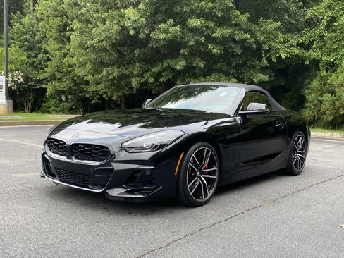 Used 2024 BMW Z4 M40i w/ Premium Package RWD image 5