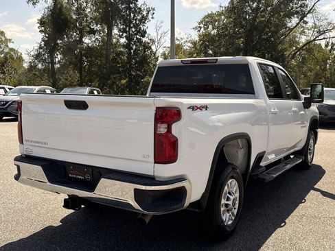 Used 2026 Chevrolet Silverado 2500 LT AWD/4WD image 3