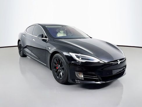 Used 2018 Tesla Model S 100D AWD/4WD image 3