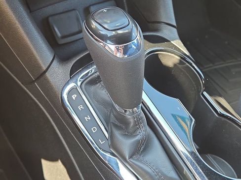 Used 2017 Chevrolet Cruze Premier w/ RS Package FWD image 15