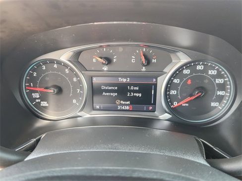 Used 2022 Chevrolet Equinox RS w/ RS Leather Package image 15