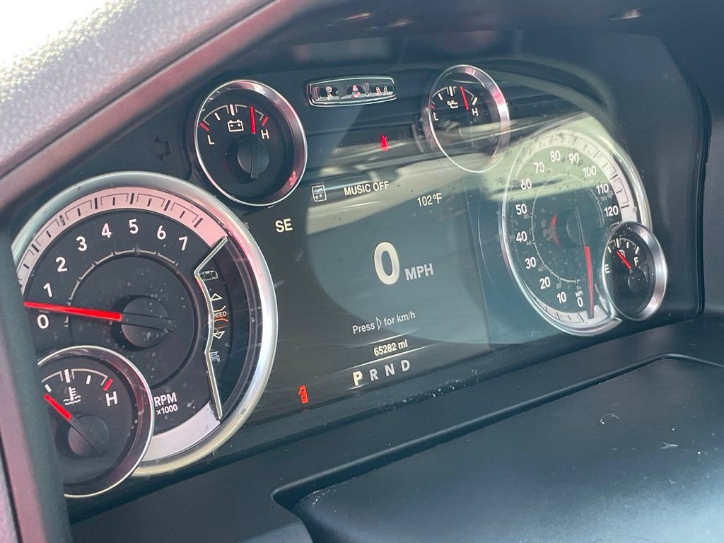 Used 2019 RAM 1500 Tradesman w/ Tradesman SXT Package AWD/4WD image 14