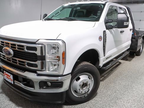 Used 2024 Ford F350 XL w/ XL Chrome Package AWD/4WD image 32