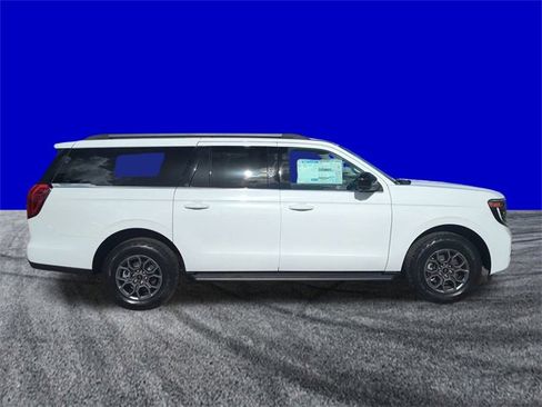 New 2025 Ford Expedition Max Active image 3