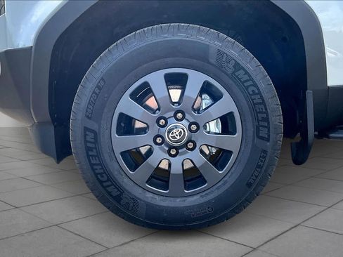 Used 2026 Toyota Land Cruiser w/ Premium Package image 10